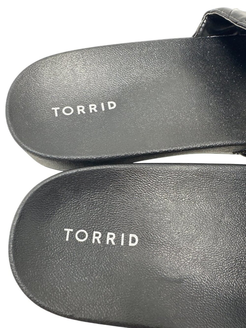 Torrid Black Faux Leather Studded Quilted Slide Sandals Women’s Size 9WW - Picture 6 of 8